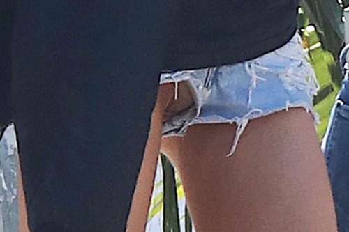 Stella-Maxwell-Upshorts-5.jpg