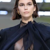 Kaia-Gerber-Nip-SlipRampwalk-at-Valentino-Fashion-Show-in-Paris-1
