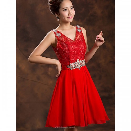 Cheap Prom Dresses For A Stylish Look
https://www.chicdresses.co.uk
Get excited ladies! It's that time of year again...Time to pick out that prefect dress for prom. However, that perfect prom dress doesn't have to absorb your entire prom budget. The secret to finding budget friendly prom dresses is to give yourself extra time to shop and use your imagination. Body hugging dresses work well with your hourglass figure to show off the curves. Empire cut dresses go well if you are a smaller busted woman. Height can be added if you're a petite woman by long, flowing dresses or shorter ones. Dresses with batwing or long sleeves can be your perfect choice if you're a plus-sized one. The Ralph Lauren line of women's clothing followed his men's line and home collection. Without the flashiness, the timeless brand shows the taste and snobbism.
Chic dresses uk