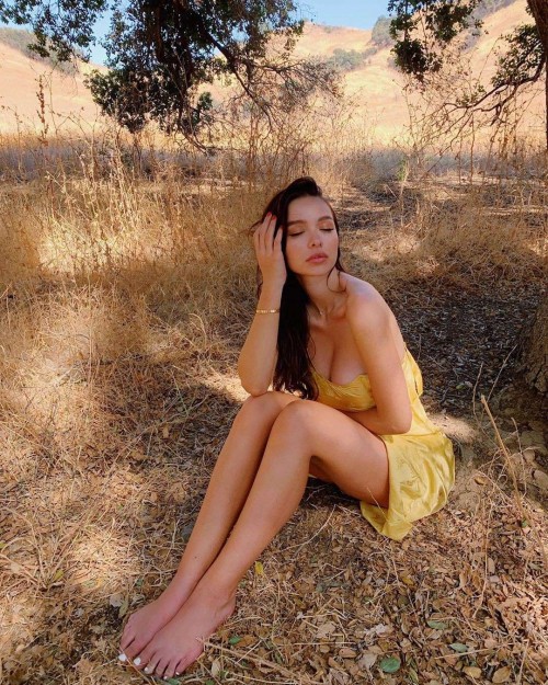 Sophie-Mudd-2020-CalendarPhotoshootPreview-1.jpg