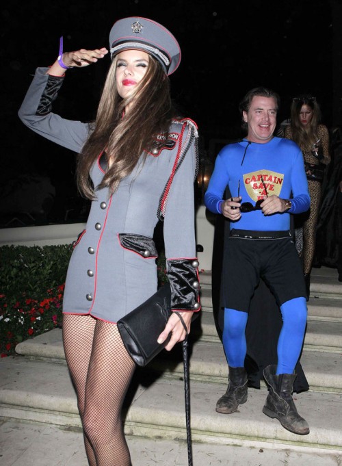 ALESSANDRA-AMBROSIO-Arriving-at-Halloween-Party-in-Beverly-Hills-7.jpg