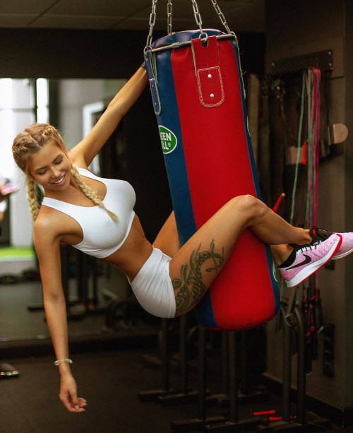 Nata-Lee-Workout-Gallery-8.jpg