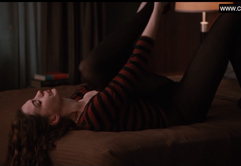 Nude gif hathaway Epic Anne