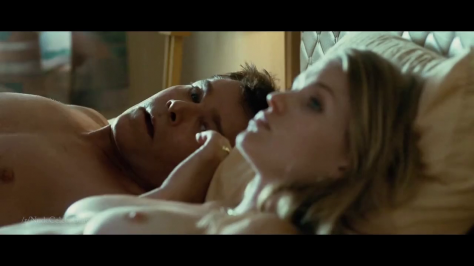 Alice Eve nude caps from Crossing Over (1)