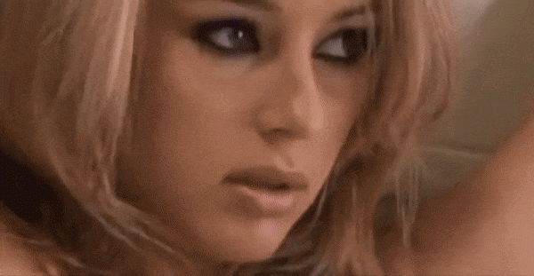Keeley-Hazel-Nude-and-windy-Upskirt-Gifs-6.gif