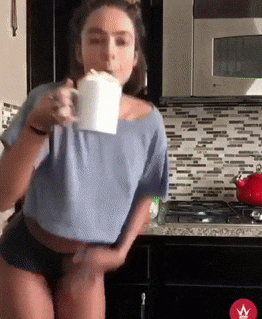 Sommer Ray Busty Shaking Ass Gifs (9)