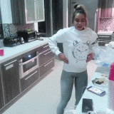 Sommer-Ray-Cameltoe-Gifs-2