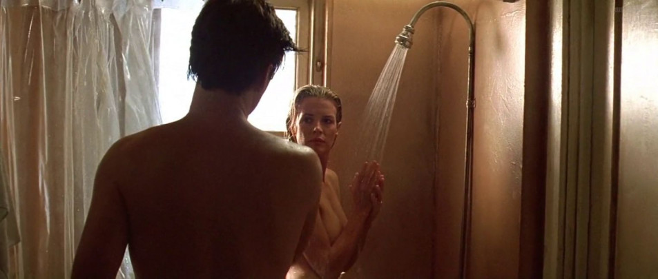 Kim Basinger Naked Screencaps from the gateway