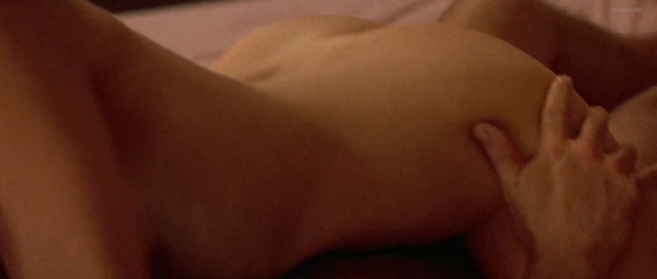 Kim Basinger Naked Screencaps from the gateway