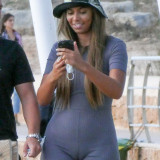 Sophie-Piper-Cameltoe-in-Gray-Tights-2