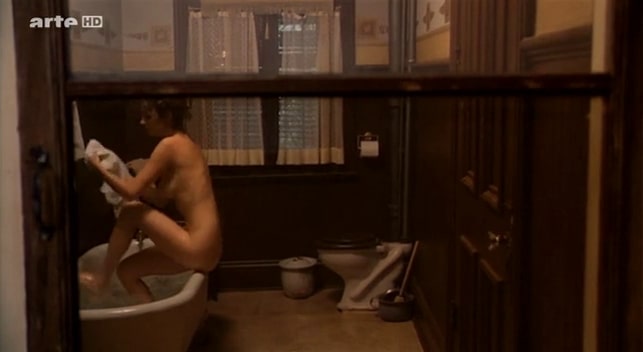 Susan-Sarandon-Topless-Screencaps-from-Pretty-Baby-1978-4.jpg