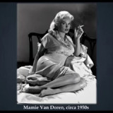 Vintage-Beauties-Smoking-Cigarettes-31