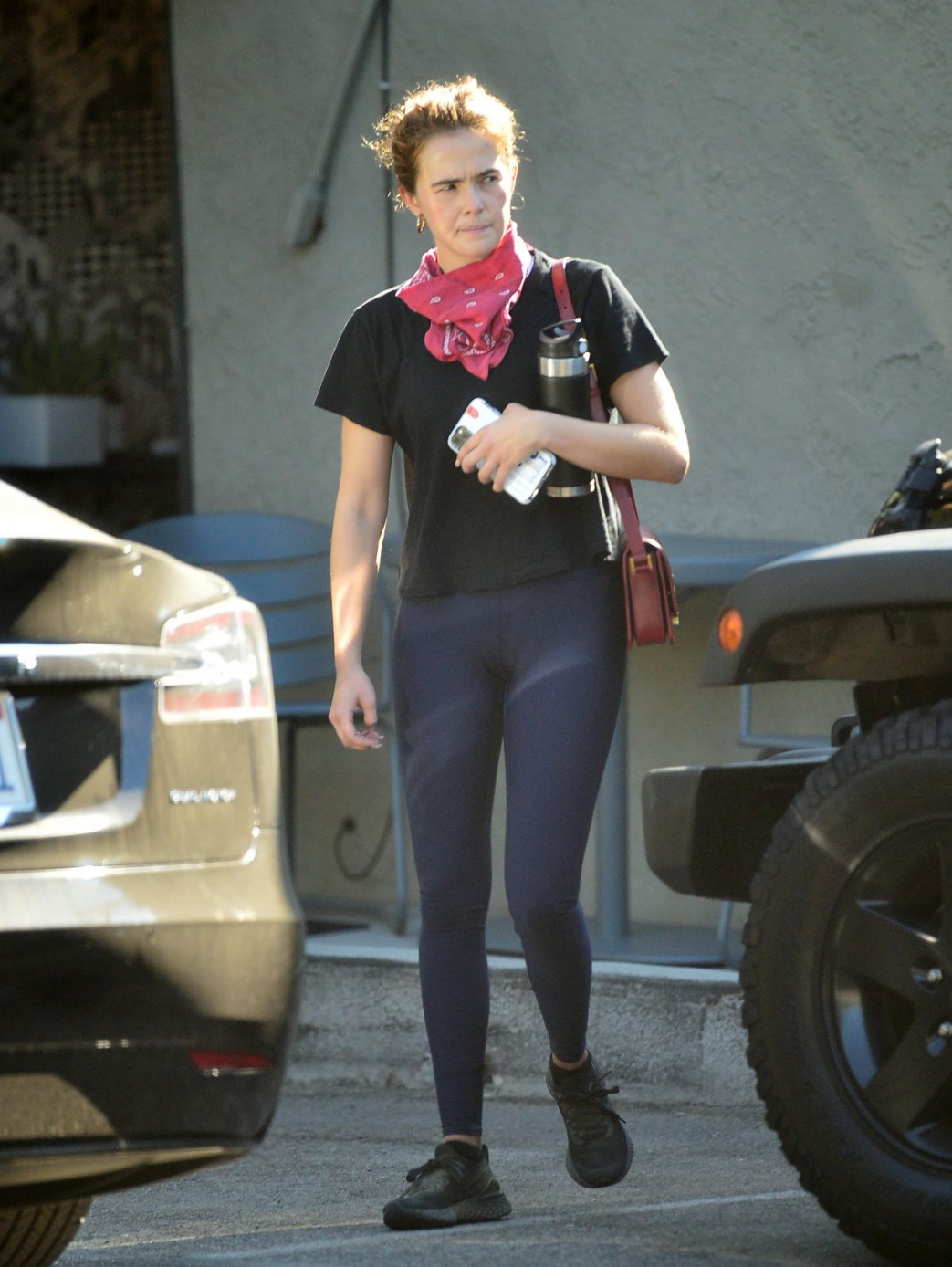 Zoey-Deutch-Cameltoe-Leaving-a-gym-in-West-Hollywood-10192020-4.jpg