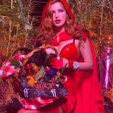 Bella-Thorne-In-Busty-Halloween-Costume-5
