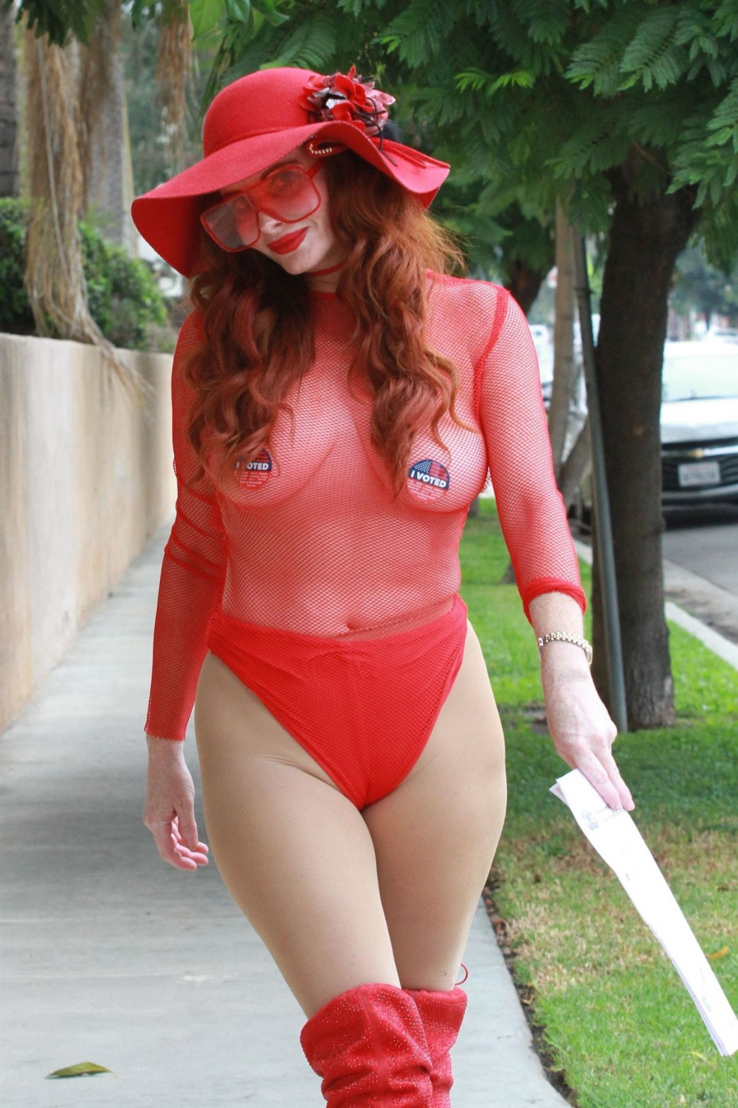 Phoebe-Price-Cameltoe-In-Red-See-Thru-Outfit-2.jpg