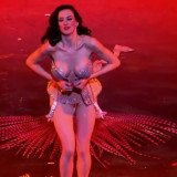 Dita-Von-Teese-Nude-Screencaps-from-Martini-Glass-Burlesque-Show-21