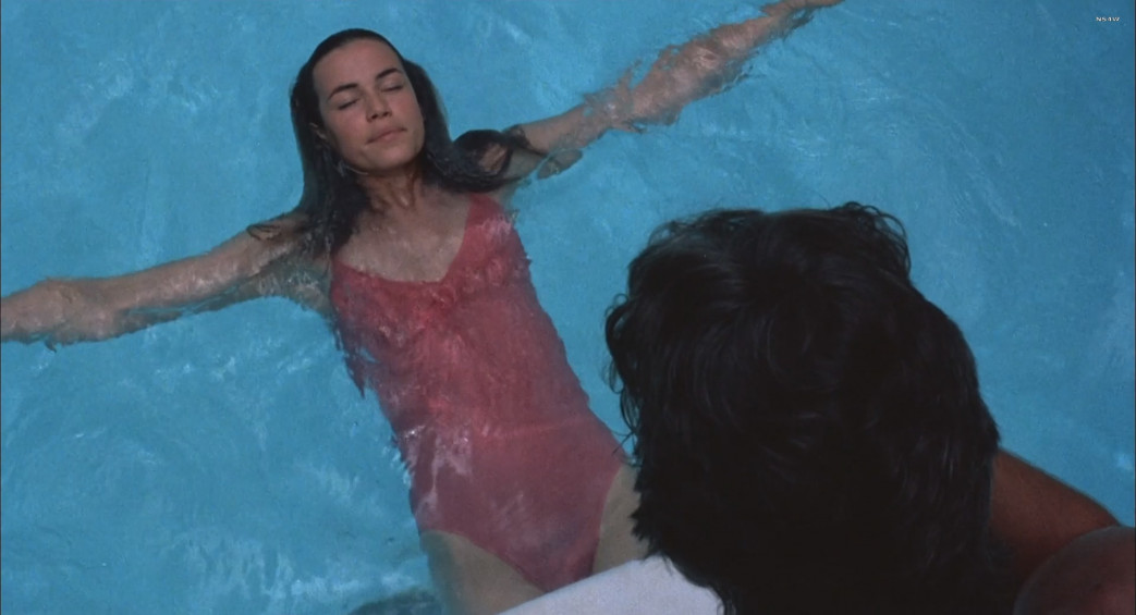 Valerie-Kaprisky-Nude-Scenes-from-Breathless-Screencaps-33.jpg