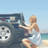 Lindsey-Lohan-Nude-and-Sexy-Gifs-12