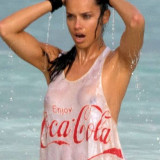 Adriana-Lima-In-Wet-T-Shirt-Nipples-1