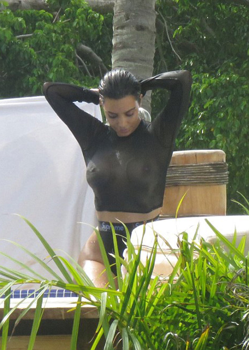 Kim-Kardashian-In-Black-See-Thru-T-Shirt-3.jpg
