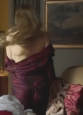 julia-palha-nua-gif9711cbbfa09ff119.gif
