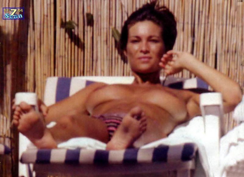 Manuela-Arcuri-nuda-39.jpg