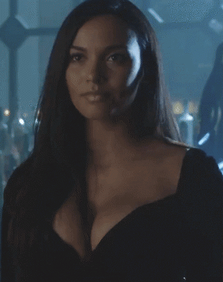 Jessica-Lucas-sexy-boobs-gif-6.gif