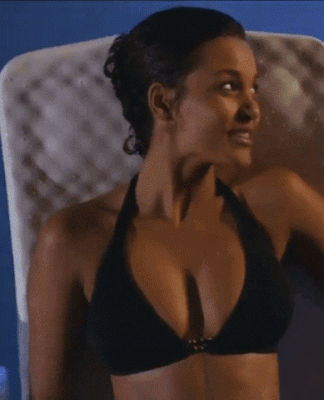 Jessica-Lucas-sexy-boobs-gif-696db4266afaf3d65.gif