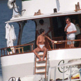 Catherine-Zeta-Jones-Caught-Topless-10.jpg