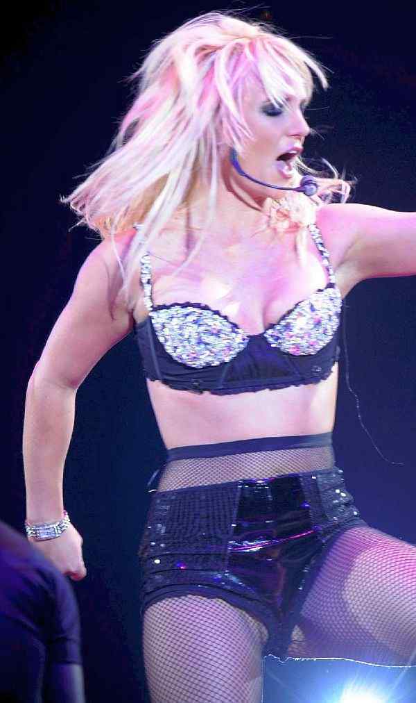 Britney-Spears-Cameltoe-7.jpg
