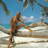 retro-babe-214eabb6eb12745c708